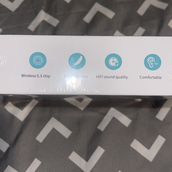 Wireless earbuds - Picture 3 of 3